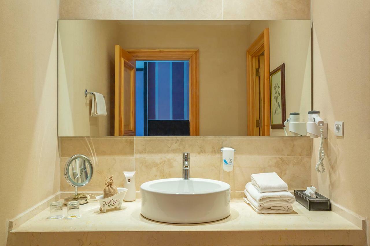 Villa Estet Bag Hotel Kula Bagian luar foto